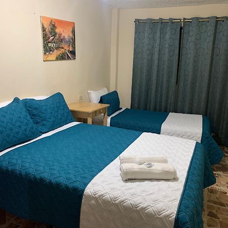 Hotel Cuencano Hogar Bagian luar foto