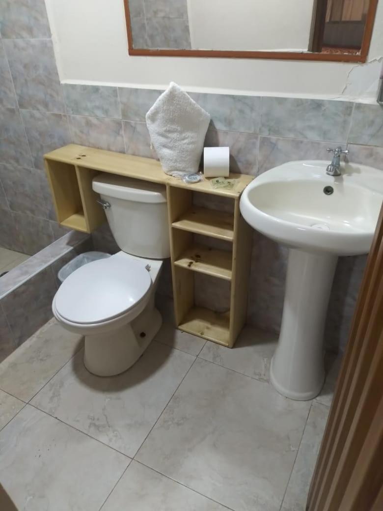 Hotel Cuencano Hogar Bagian luar foto